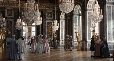 Media 8480_marie antoinette_château de versailles - galerie des glaces_0.jpg